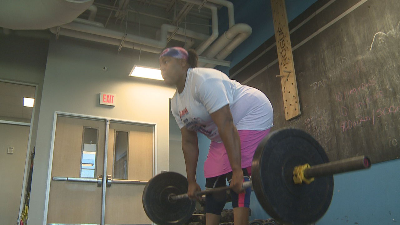Javon O'kray preps for raw nationals meet.jpg